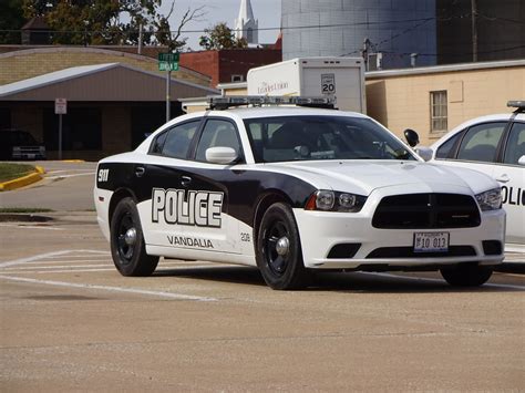 Vandalia Police Dodge Charger Vandalia Il Caleb O Flickr