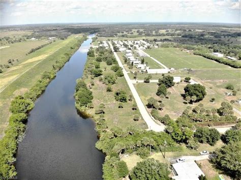 Waterfront - Moore Haven FL Waterfront Homes For Sale - 0 Homes | Zillow