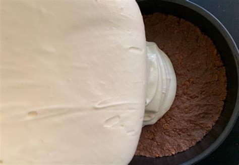 Cheesecake S Bielou Okol Dou Recept Gurman Sk