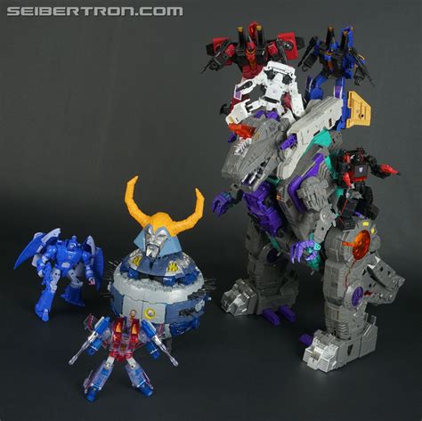 Transformers War for Cybertron: Trilogy Unicron Toy Gallery (Image #108 of 650)