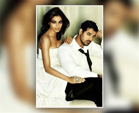 John Abraham And Bipasha Basu Breakup Reason Herzindagi