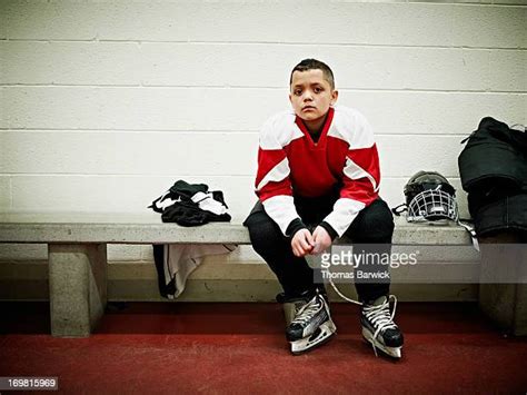 Hockey Locker Room ストックフォトと画像 Getty Images