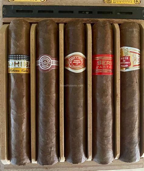 Habanos Robusto Selección Robustos 2003 Selection Box of 5 cigars