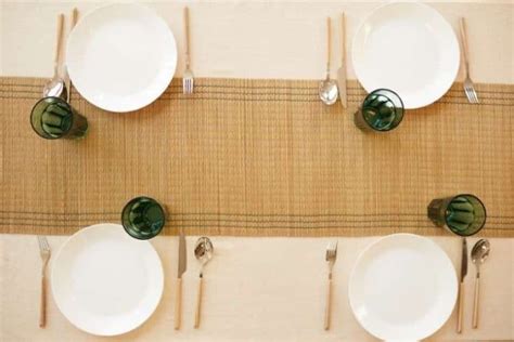 Table Runner Size Chart: Create the Best Look for Your Table ...