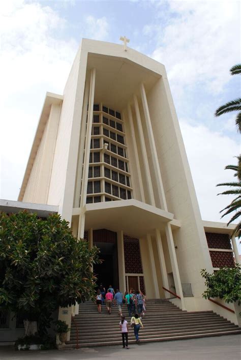 ملف Eglise N D de Lourdes Casablanca Diocèse de Rabat Maroc