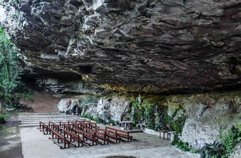 Gruta Nossa Senhora De Lourdes da Terceira Légua Curta Caxias do Sul