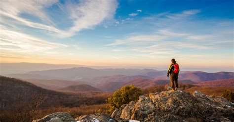 Hike to Bearfence Mountain , Virginia