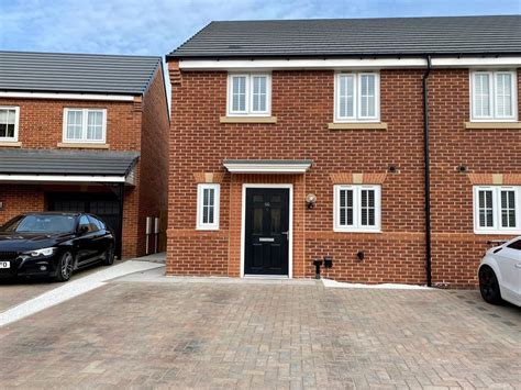 3 Bed Semi Detached House For Sale In Chaffinch Drive Hebburn Ne31