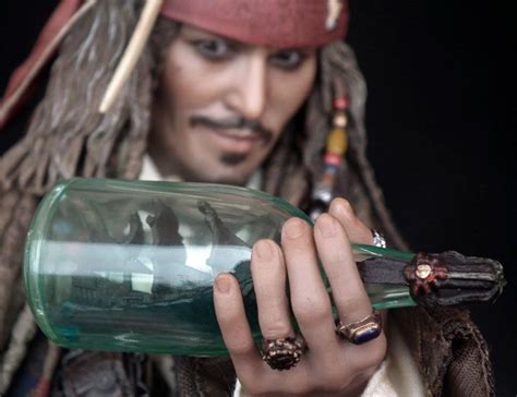 OSCARTOYSBLOG 113 HOT TOYS JACK SPARROW DX 06 LANÇADO