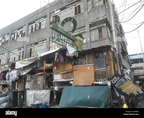 01304 Apolonio Samson Barrio Kangkong, Balintawak Market Quezon City 18 Stock Photo - Alamy