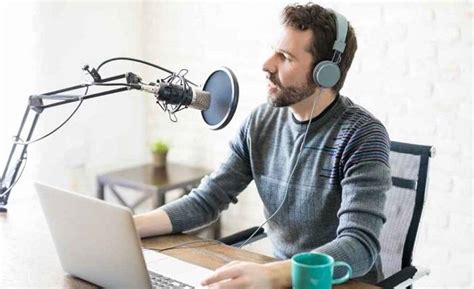 Seven Podcasts For Aspiring Entrepreneurs In 2022