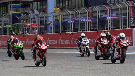 Pebalap Astra Honda Siap Berburu Podium ARRC Sepang Akhir Pekan Ini