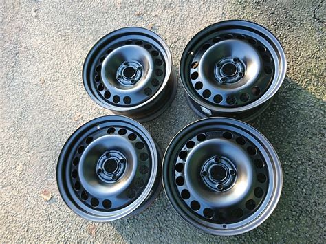 15 Zoll Stahlfelge OPEL ASTRA G VECTRA B CORSA C COMBO 6x15 4x100 ET49