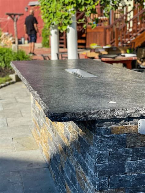 Discover The Best Materials For Outdoor Kitchen Countertops — Stonelink