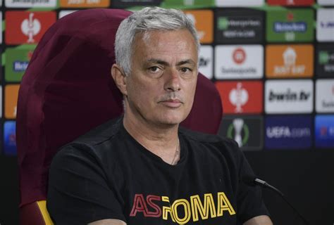 Roma La Conferenza Stampa Di Mourinho Durante Il Uefa Media Day Foto