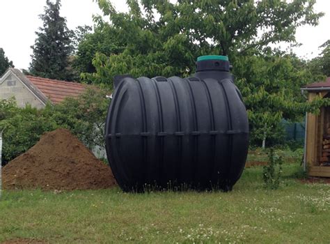 Maison écologique Installation D Une Cuve Enterrée De Récupération D Eau De Pluie Blog