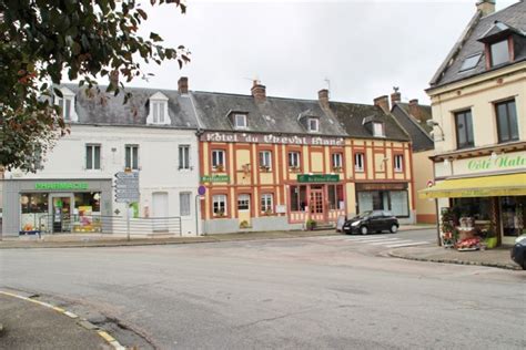 Le Village Une Photo De Longueville Sur Scie