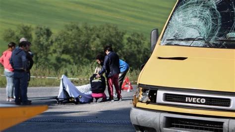 Conmoción en el ciclismo por la trágica muerte de Michele Scarponi El