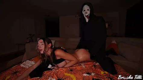 Licking The Pussy Clean The Girl Enjoys Making The Hairy Girl Scream