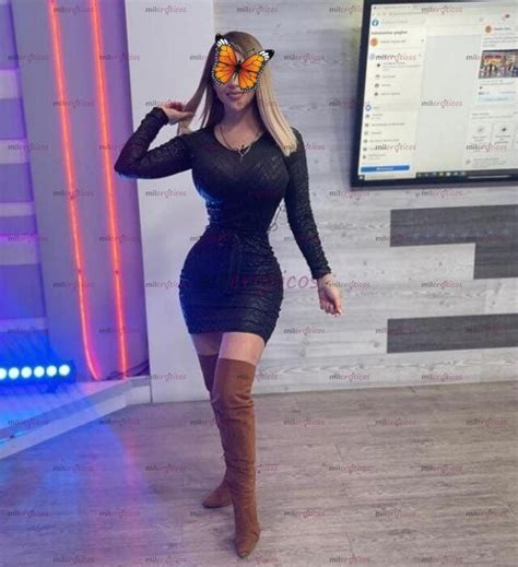 KENDAL VIP EMPEZANDO EN EL AMBIENTE Y SUPER SENSUAL Y COMPLACIENTE HOT