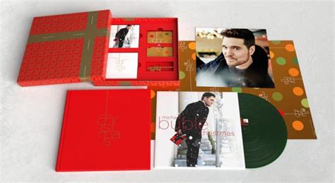 Michael Bublé Releases Super Deluxe Edition Of 'Christmas' Album - Dig!