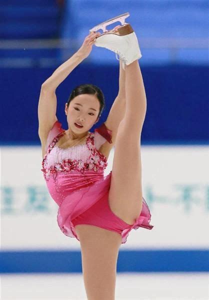 羽生舞った！ザギトワは虎／エキシビジョン写真特集 五輪 日刊スポーツ オリンピック 女子 女子フィギュア フィギュアスケート 女子