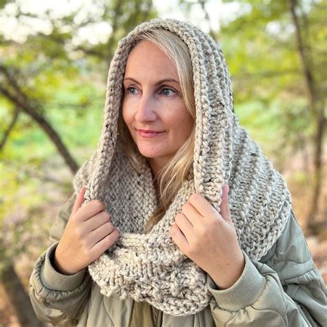 Snood Knitting Pattern (Free + Easy) - Handy Little Me