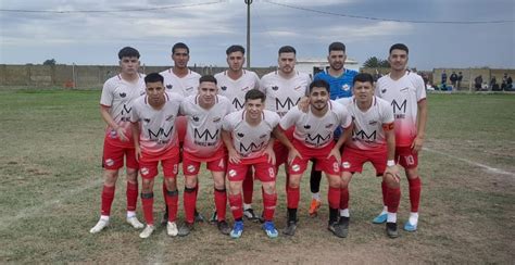 Juventud Baj A Rivadavia Universitario Se Trep A La Punta E Yrigoyen