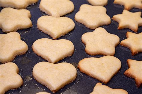 Cómo hacer mantecados caseros extremeños Receta fácil