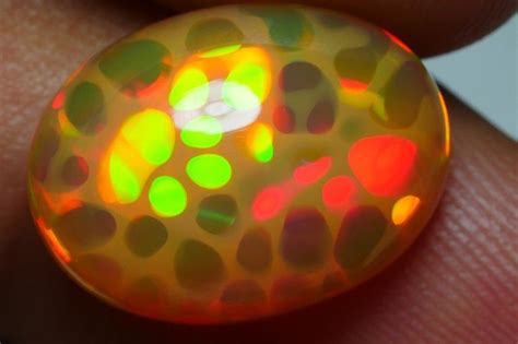 5 35 CRT PERFECT HONEYCOMB GOLDEN FIRE DELUXE COLOR WELO OPAL Opal