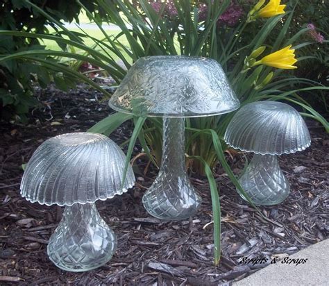 Glassmushrooms Glass Garden Mushrooms Made From Bowls And Vases