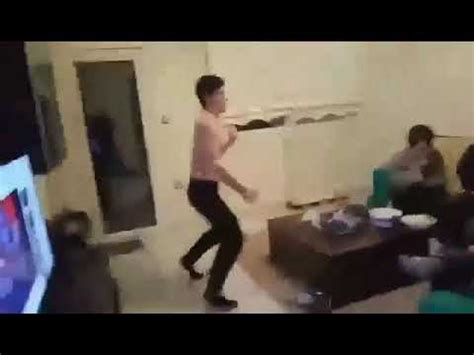 Retarded Nude Guy On A Dancing Rampage Youtube