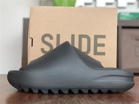 Adidas Yeezy Slide Onyx Rockin Kicks