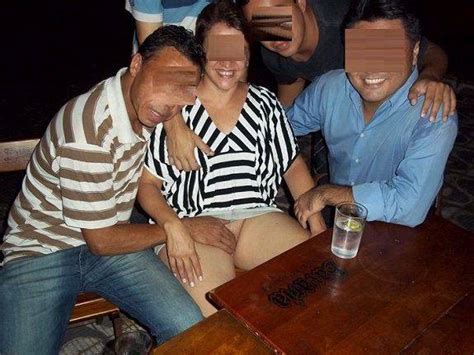 Gang Bang Esposa De Corno Vagabundas Do Orkut