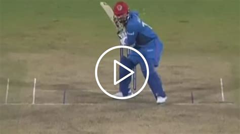 Watch Rashid Khans Ambitious Shot Against Speedster Ferguson Brings