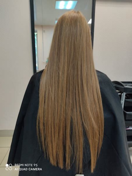 Здесь я сделала Коллагеновый уход от Hair Secta . Это натуральный цвет ...