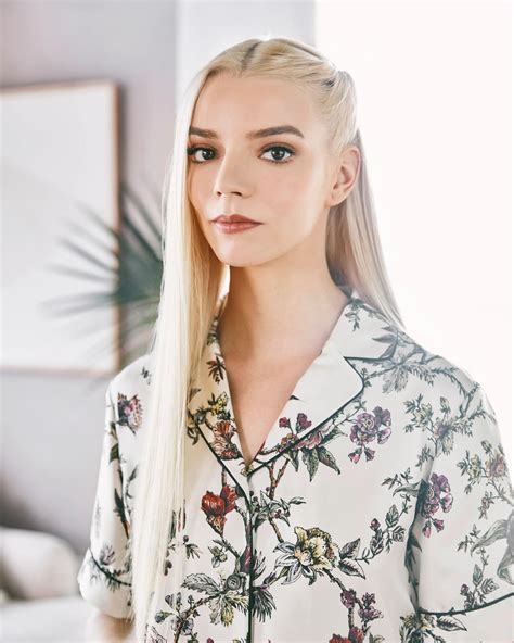 Anya Taylor Joy Rcelebphotoshoots