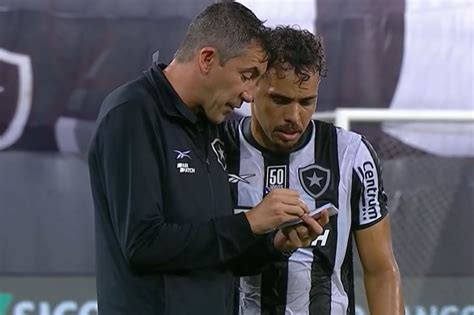 Bruno Lage Explica Tiquinho No Banco Do Botafogo Contra O Goiás E