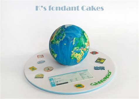 Earth Cake Decorated Cake By K S Fondant Cakes Cakesdecor