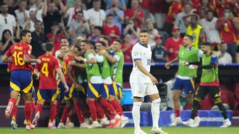 Euro L Espagne Terrasse La France Et File En Finale