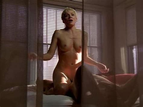 Kim Cattrall Nude Photos Videos