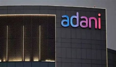 SEBI Slaps Show Cause Notice On Hindenburg Over Adani Issue US Firm