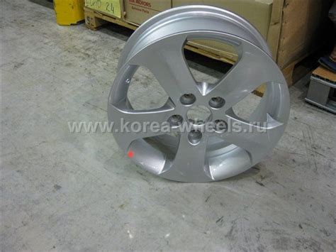 Шины зимние шипованные Yokohama 205/55 R16, литые диски 6Jx16 ET54 ...