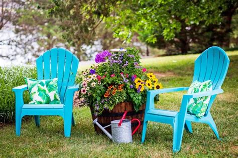 How To Make A Container Garden For Pollinators HGTV