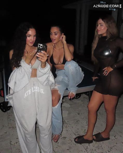 Kim Kardashian S Sexy Vacay Bikini Pics AZNude