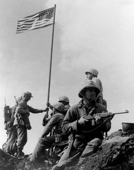 Last of raisers of first U.S. flag over Iwo Jima dies - Wikinews, the free news source