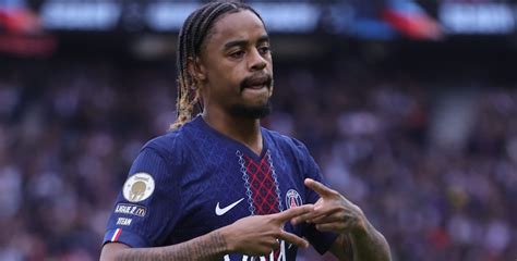 psg barcola affiche ses objectifs pour la saison