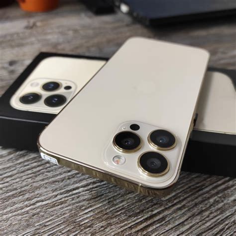 iPhone 13 Pro Max 256гб реплика золотой цвет купить в Москве, цена 12 ...