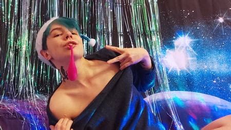 Horny Christmas Elf Pics Xhamster