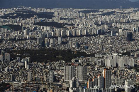 이어지는 금리 인상에 서울 아파트 중위 전세가 6억 아래로 네이트 뉴스